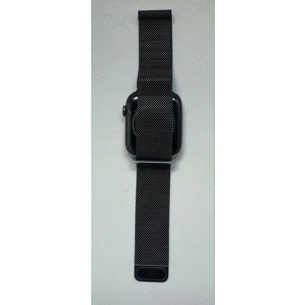 Apple Watch Series 6 | 44mm GPS+Cellular on Milanese Loop | Space Gray